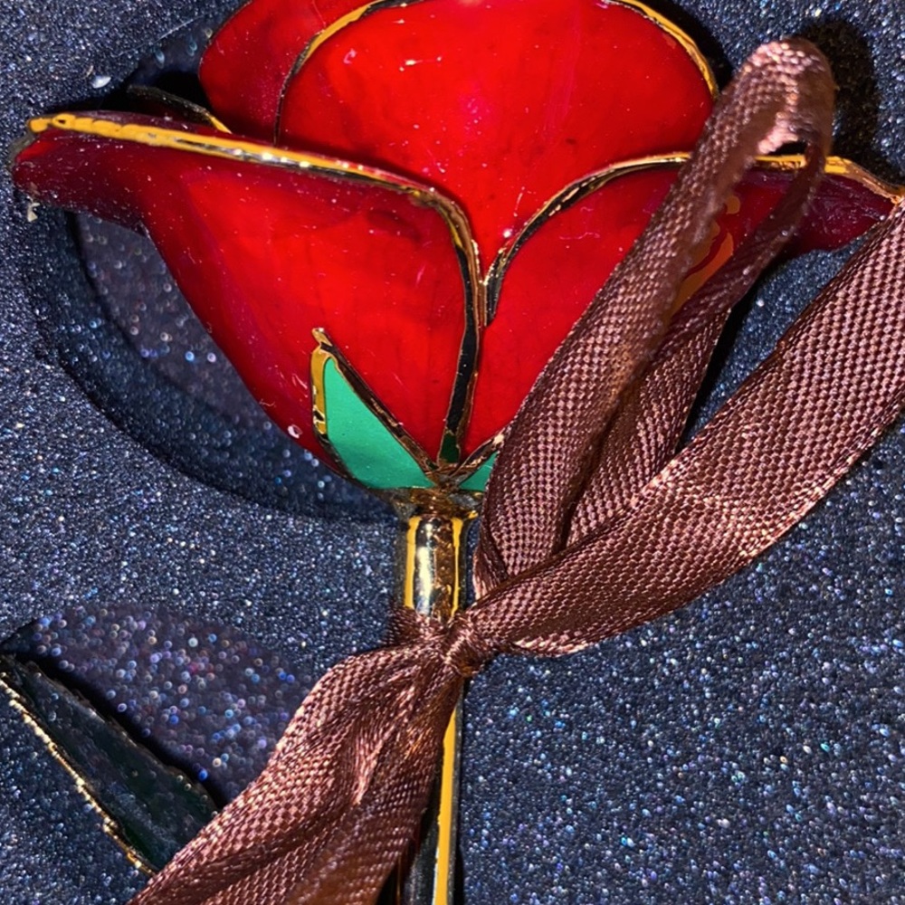 Dura Rose 24k Gold Trim